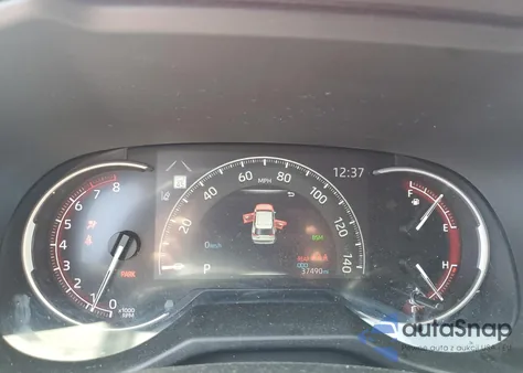 2023 Toyota Rav4 Xle z USA, uszkodzony, nr VIN 2T3P1RFV4PW370456